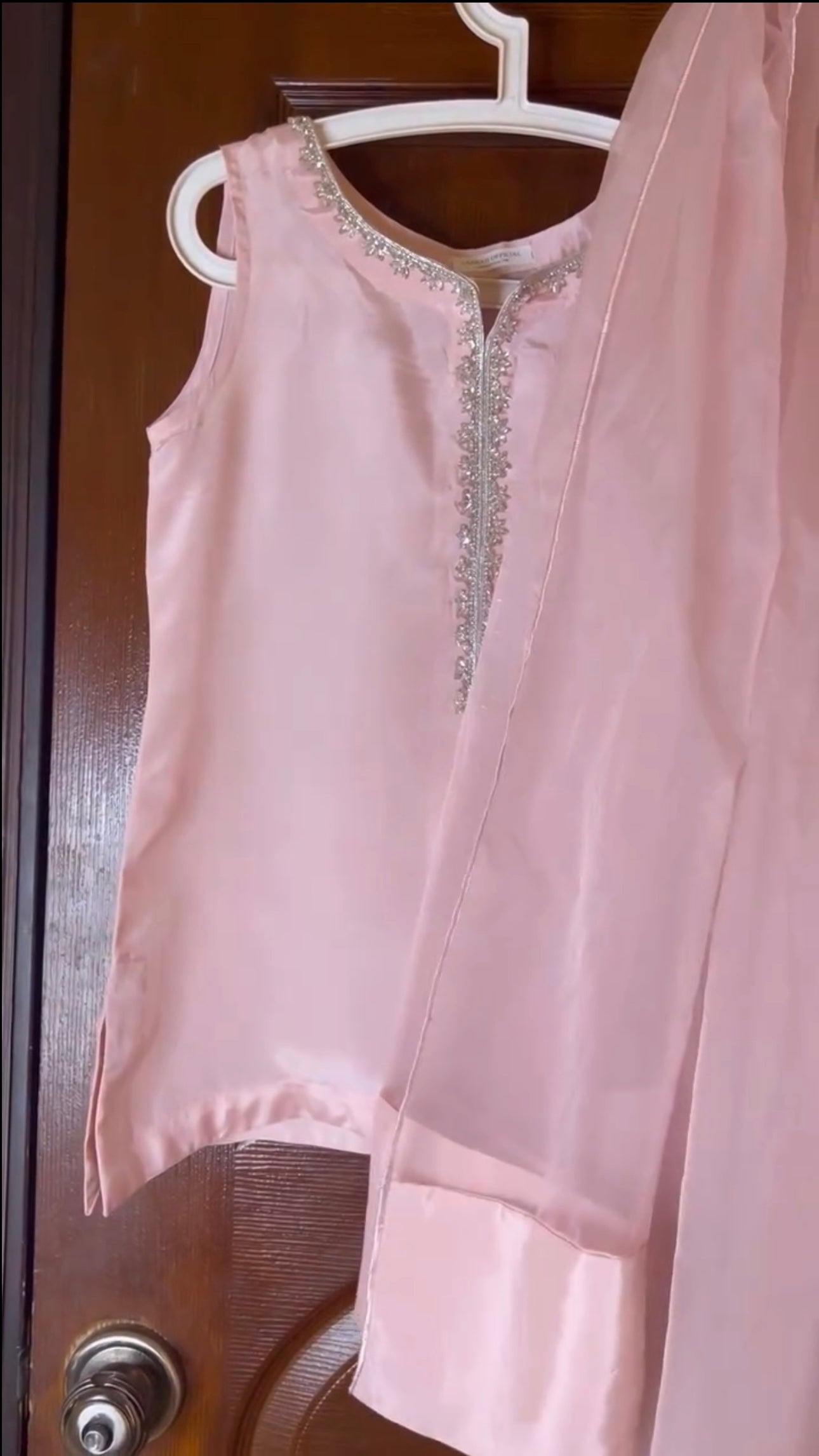 HAZEL PINK