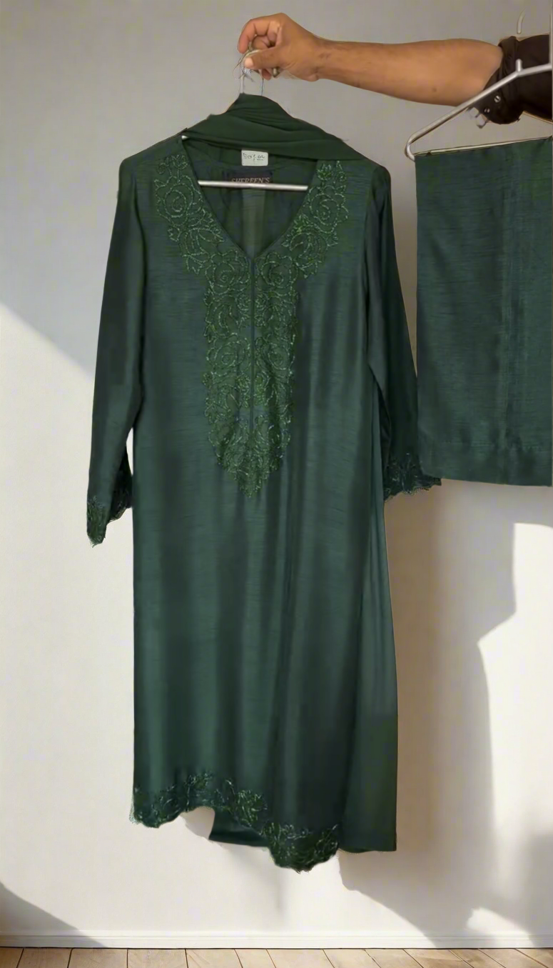 EVARA GREEN